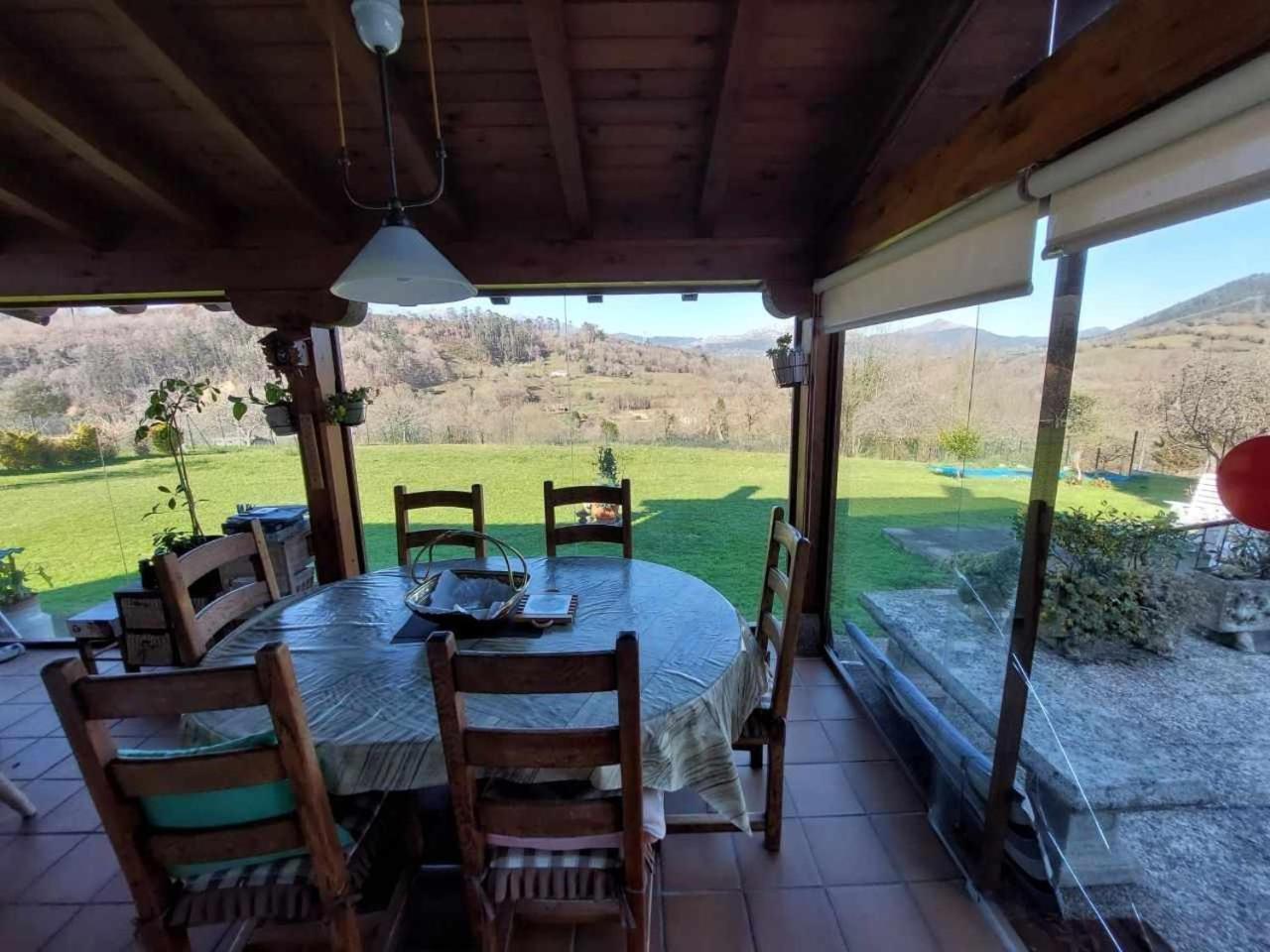 아리온다스 Casa La Gueelina En Asturias 빌라 외부 사진