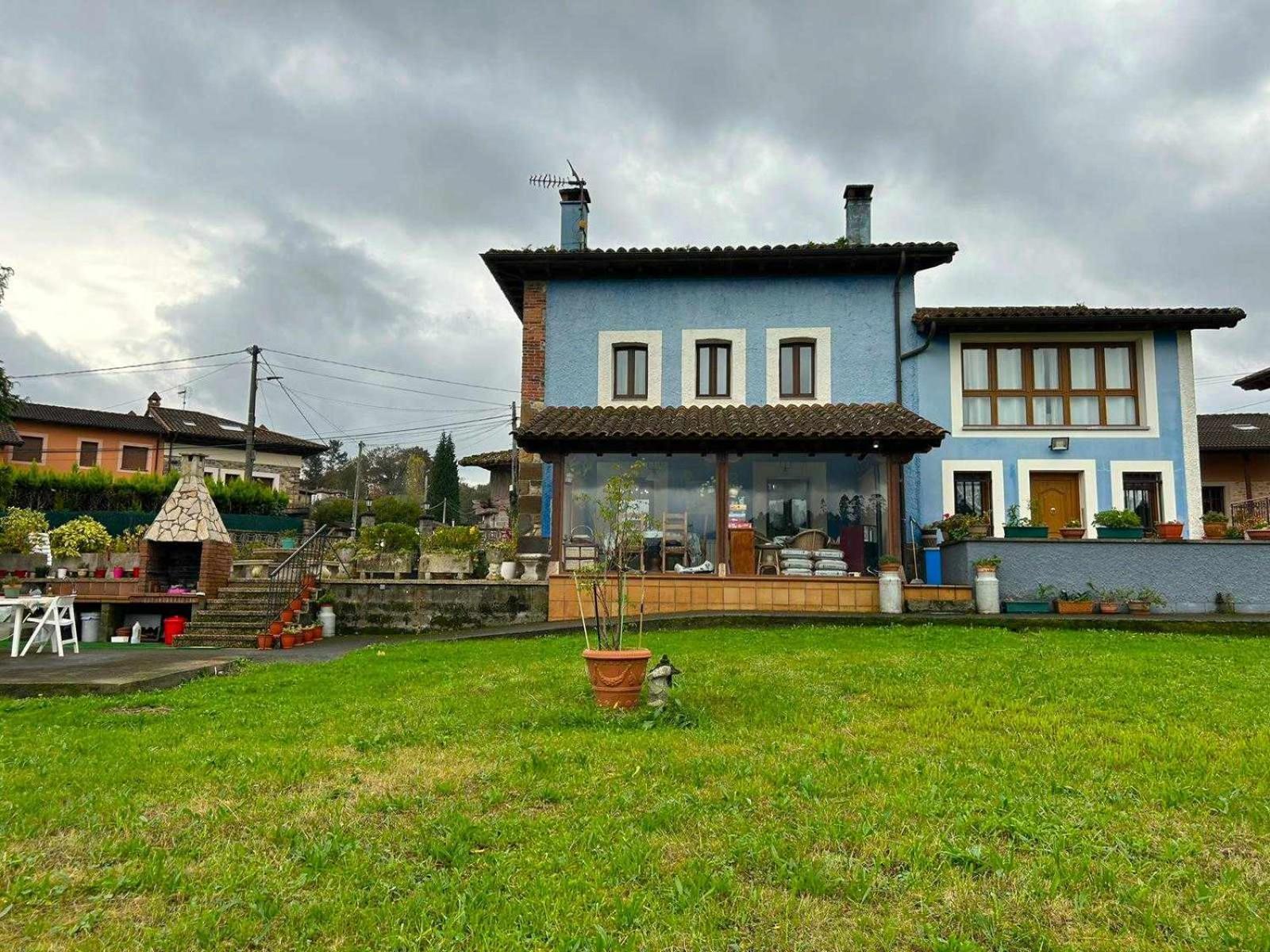 아리온다스 Casa La Gueelina En Asturias 빌라 외부 사진