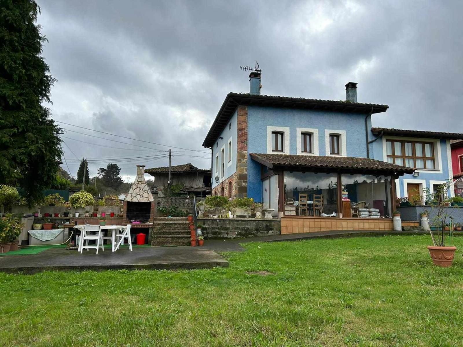 아리온다스 Casa La Gueelina En Asturias 빌라 외부 사진