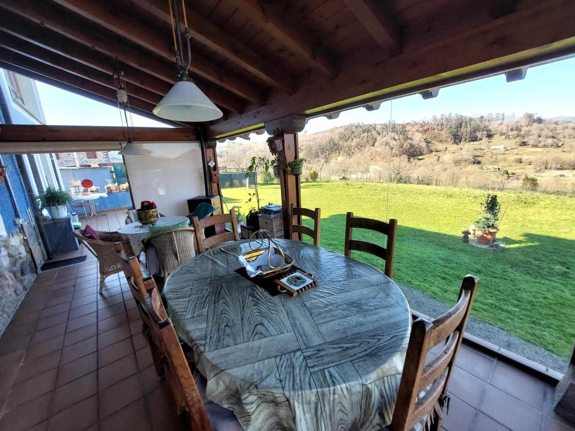 아리온다스 Casa La Gueelina En Asturias 빌라 외부 사진